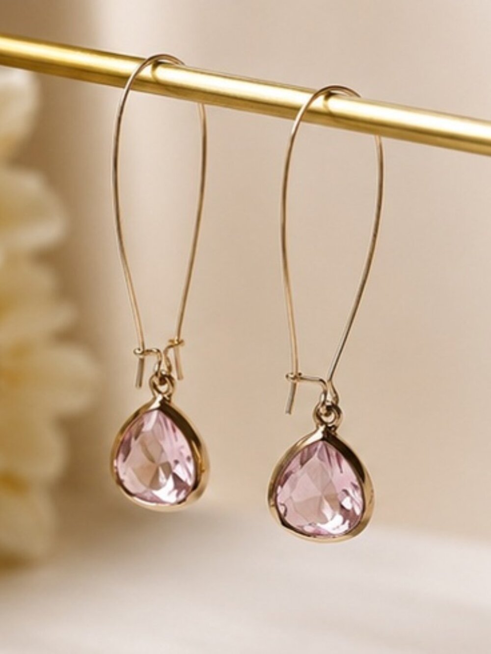 Avon Modern Pink Loop Earrings New With Box Fast Shipping